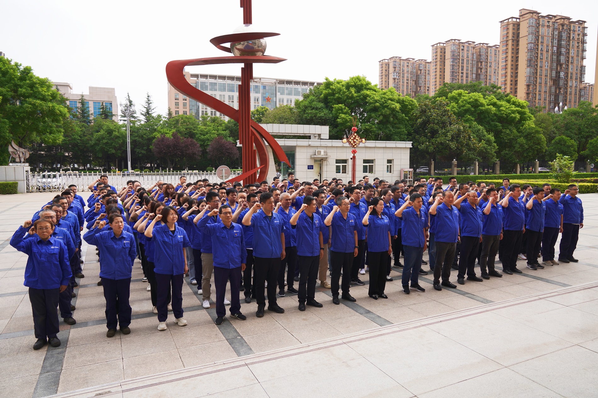 311730355221501213.jpeg 機(jī)關(guān)樓-宣誓 - 副本.jpg